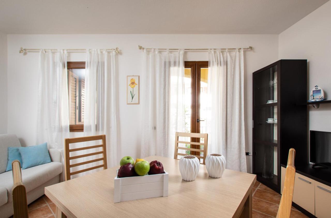 Homey Experience - Cosy Dream Apartment La Maddalena (Sassari) Bagian luar foto